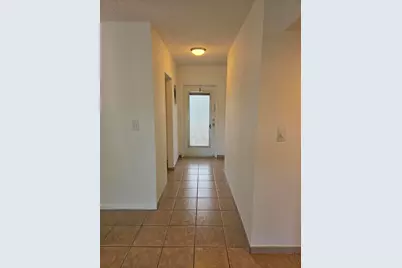 3400 NW 48th Avenue #512, Lauderdale Lakes, FL 33319 - Photo 2