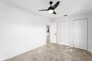1672 SW Schleicher Ln, Port Saint Lucie, FL 34984 - Photo 16