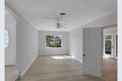 2064 Atlantic Boulevard, Vero Beach, FL 32960 - Photo 10