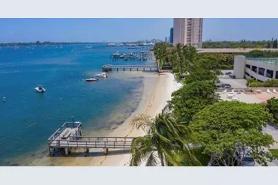 5600 N Flagler Drive #1009, West Palm Beach, FL 33407 - Photo 2