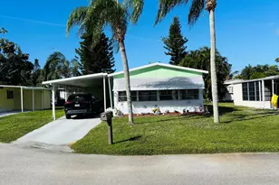 8 Montilla Way, Port Saint Lucie, FL 34952 - Photo 2