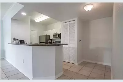 2308 57th Circle #2308, Vero Beach, FL 32966 - Photo 4