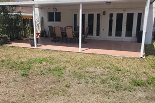 8448 NW 196th Terrace, Hialeah, FL 33015 - Photo 32