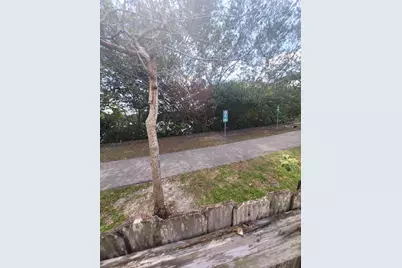 8448 NW 196th Terrace, Hialeah, FL 33015 - Photo 44