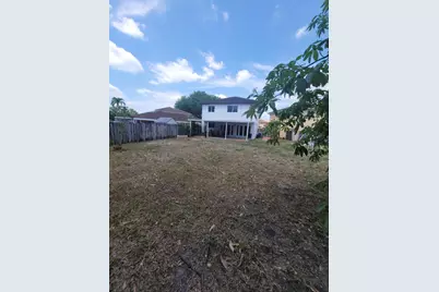 8448 NW 196th Terrace, Hialeah, FL 33015 - Photo 38