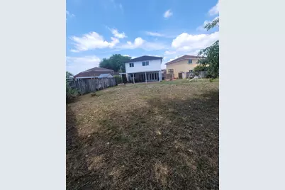 8448 NW 196th Terrace, Hialeah, FL 33015 - Photo 40