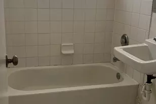 2080 NE 167th St, North Miami Beach, FL 33162 - Photo 4