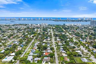 425 Greenbriar Dr, Lake Park, FL 33403 - Photo 36