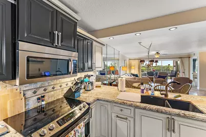 275 Palm Avenue #C402, Jupiter, FL 33477 - Photo 10