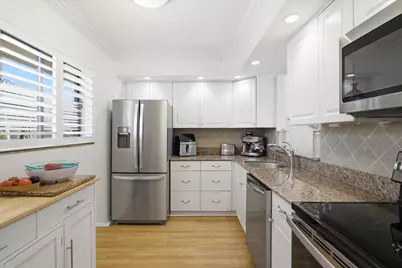 5370 Las Verdes Circle #303, Delray Beach, FL 33484 - Photo 8