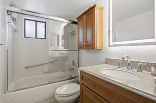 5370 Las Verdes Cir, Delray Beach, FL 33484 - Photo 20