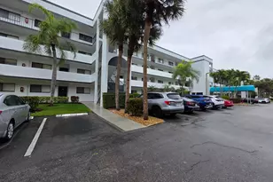 4725 Lucerne Lakes Blvd E, Greenacres, FL 33467 - Photo 2