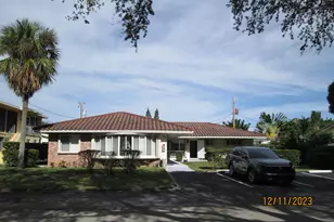 1911 NE 27th Ct, Lighthouse Point, FL 33064 - Photo 2