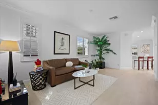 653 Castle Dr, Palm Beach Gardens, FL 33410 - Photo 6