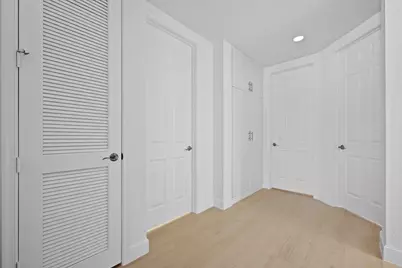 653 Castle Drive, Palm Beach Gardens, FL 33410 - Photo 18