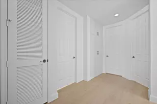 653 Castle Dr, Palm Beach Gardens, FL 33410 - Photo 18