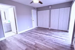 700 Village Green Ct, Palm Springs, FL 33461 - Photo 26