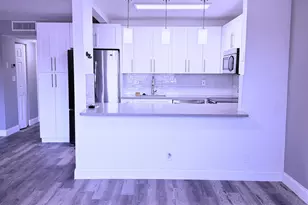 700 Village Green Ct, Palm Springs, FL 33461 - Photo 20