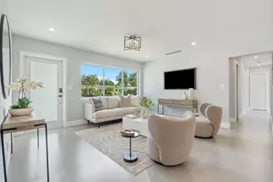 324 NE 28th St, Wilton Manors, FL 33334 - Photo 1