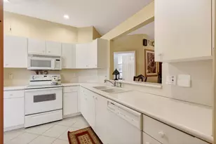 10732 Royal Caribbean Cir, Boynton Beach, FL 33437 - Photo 28