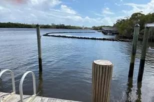 689 NE 6th Ct, Boynton Beach, FL 33435 - Photo 1