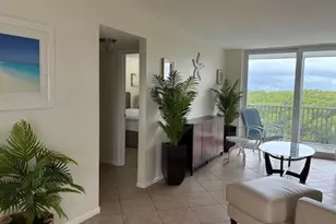 689 NE 6th Ct, Boynton Beach, FL 33435 - Photo 14