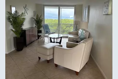 689 NE 6th Court #404, Boynton Beach, FL 33435 - Photo 8