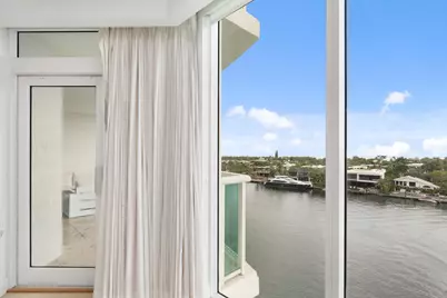 20201 E Country Club Drive #706, Aventura, FL 33180 - Photo 22