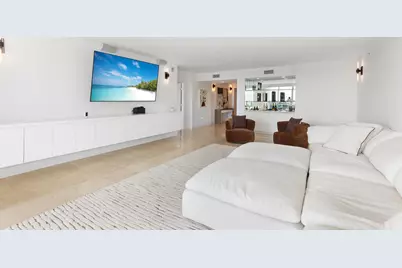 20201 E Country Club Drive #706, Aventura, FL 33180 - Photo 14