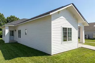 520 38th St, West Palm Beach, FL 33407 - Photo 4