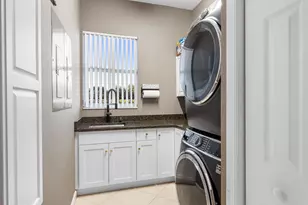 14390 Wellington Trace, Wellington, FL 33414 - Photo 32