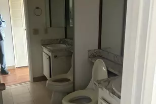 700 Village Green Ct, Palm Springs, FL 33461 - Photo 8