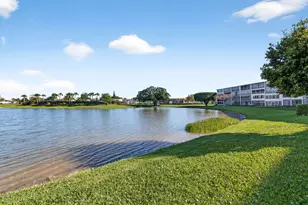 1017 Cornwall A, Boca Raton, FL 33434 - Photo 52