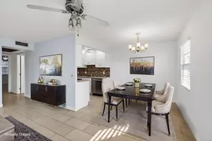 1017 Cornwall A, Boca Raton, FL 33434 - Photo 14