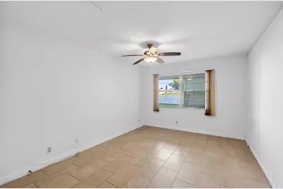 1017 Cornwall A, Boca Raton, FL 33434 - Photo 30