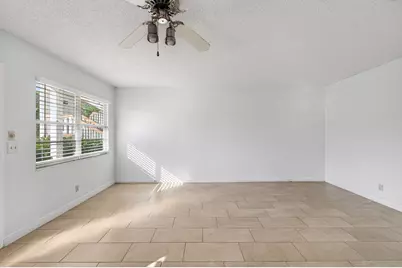 1017 Cornwall A, Boca Raton, FL 33434 - Photo 24