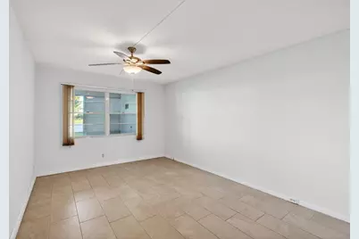 1017 Cornwall A, Boca Raton, FL 33434 - Photo 28