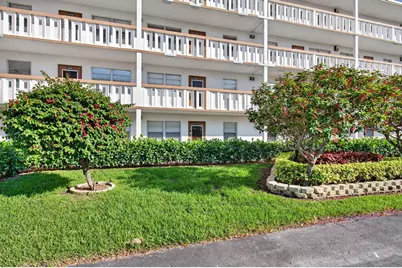 1017 Cornwall A, Boca Raton, FL 33434 - Photo 4