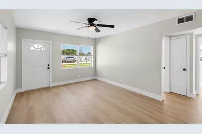 116 SE 2nd Avenue, Boynton Beach, FL 33435 - Photo 6