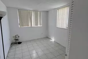 2855 Leonard Dr, Aventura, FL 33160 - Photo 10