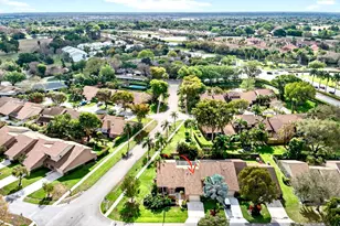 11866 Donlin Dr, Wellington, FL 33414 - Photo 54