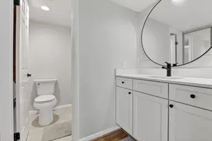 1528 Whitehall Dr, Davie, FL 33324 - Photo 18