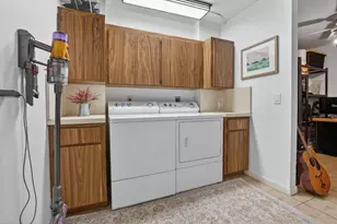 1528 Whitehall Dr, Davie, FL 33324 - Photo 24