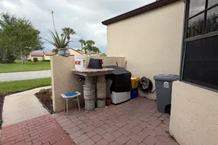 8232 Waterline Dr, Boynton Beach, FL 33472 - Photo 4