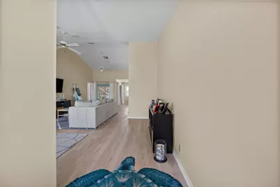 5040 SE Bent Wood Drive, Stuart, FL 34997 - Photo 4