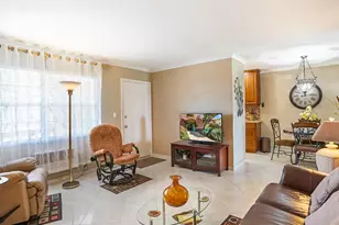 16801 NE 13th Ave, Miami, FL 33162 - Photo 8