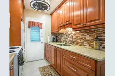 16801 NE 13th Avenue #308, Miami, FL 33162 - Photo 12