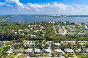 2574 NE Roberta St, Jensen Beach, FL 34957 - Photo 2