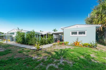 2574 NE Roberta Street, Jensen Beach, FL 34957 - Photo 12