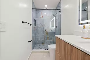 12350 NW 12th Ct, Pembroke Pines, FL 33026 - Photo 14